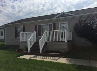 4690 Romeo Ln, Northville, MI 48167