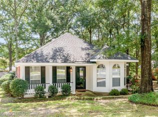 1067 Wesley Ave, Mobile, AL 36609