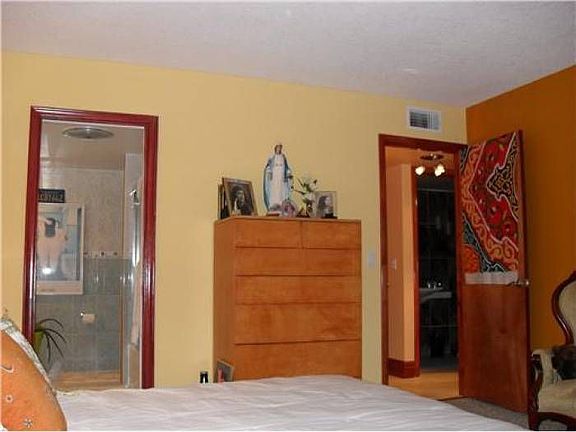 Bedroom-Master