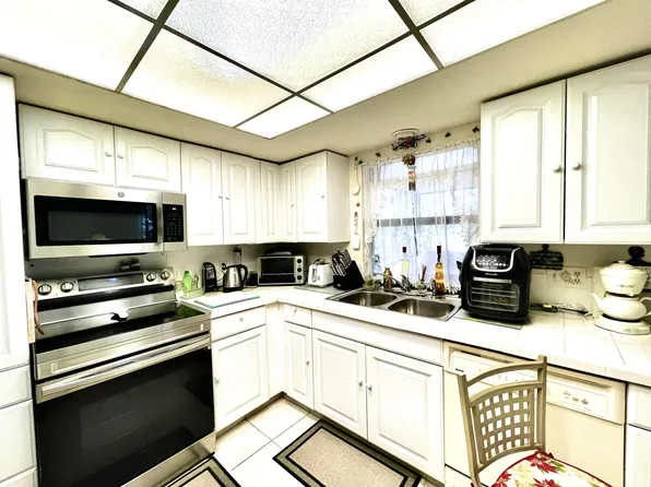 350 SE Husted Terrace, Port St Lucie, FL 34983