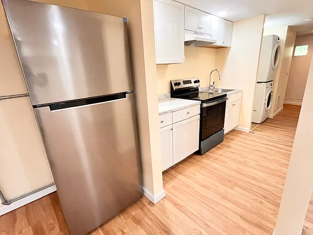 407 Temple St #B — Photo 3