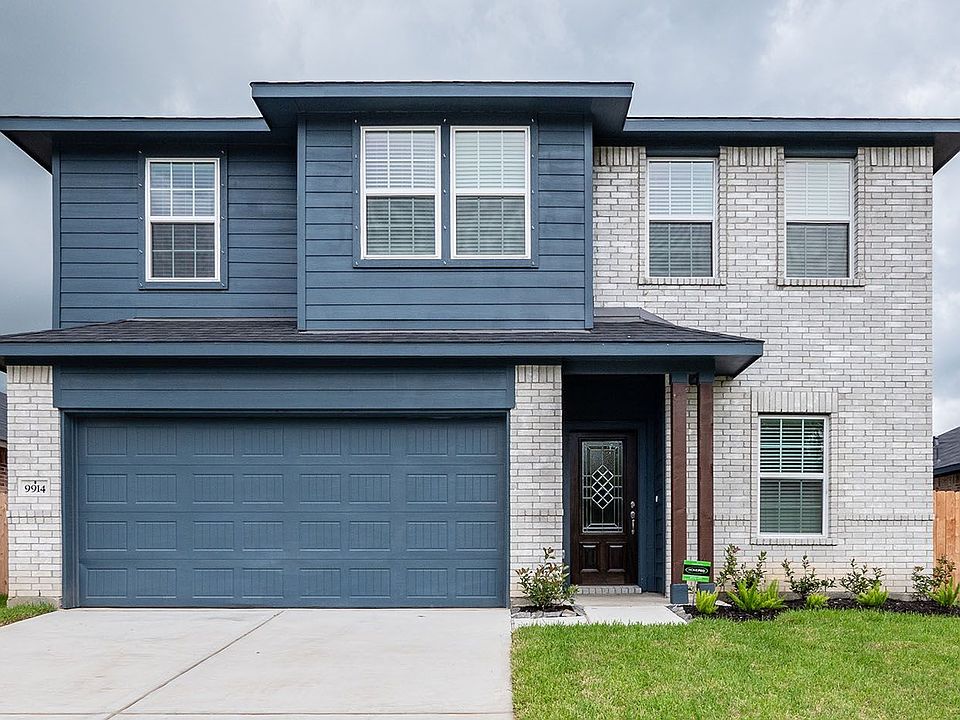 1st image of 9914 Pine Forest Ct