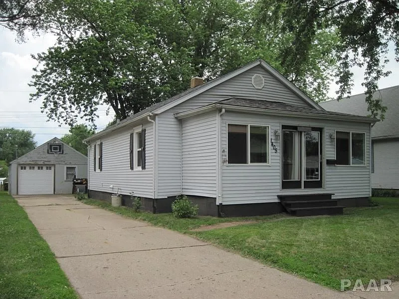 1405 S 10th St photo 1