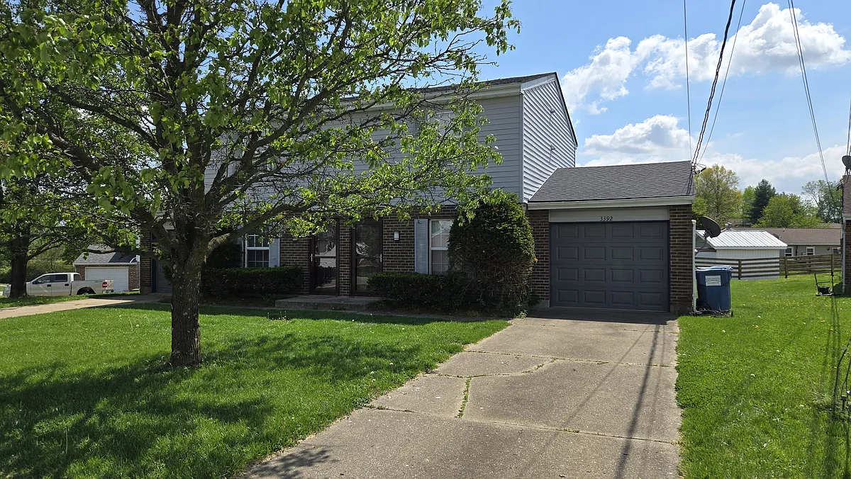 Building Photo - 3392 Northway Dr