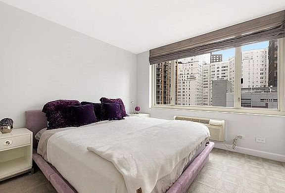 5th image of 130 W 67th St APT 9L