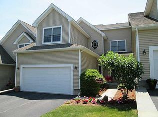 11 Carnival Ter, West Warwick, RI 02893