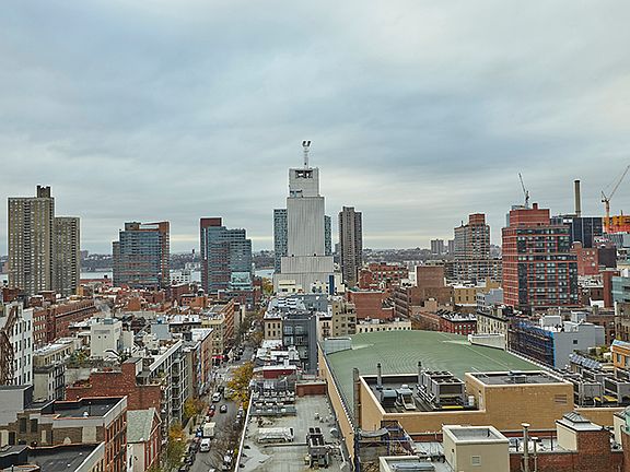 4th image of 301 W 53rd St APT 16A