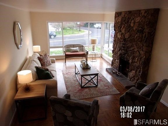 4th image of 392 Northgate Ave