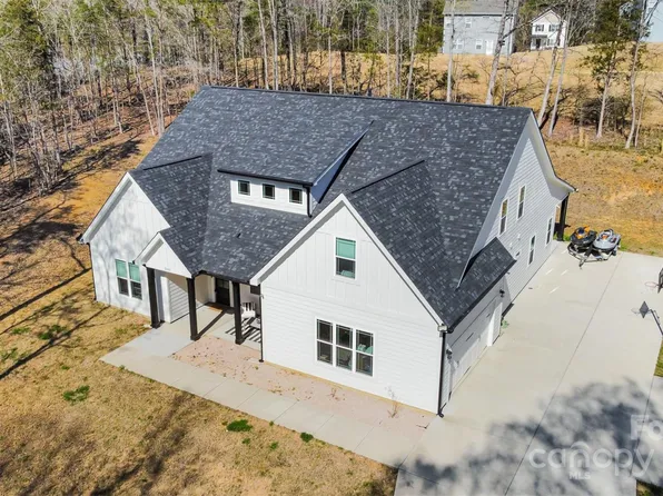 2645 Watts Ave, Concord, NC 28027