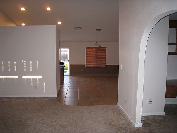 2nd image of 13692 Rosewood St