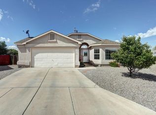 11 Violeta Pl, Los Lunas, NM 87031