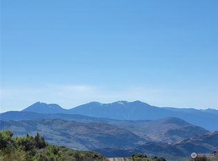 66 Canyon View Rd, Oroville, WA 98844