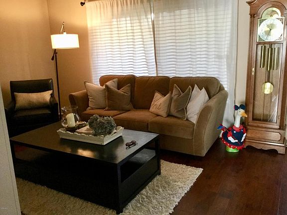 3rd image of 470 Serento Cir