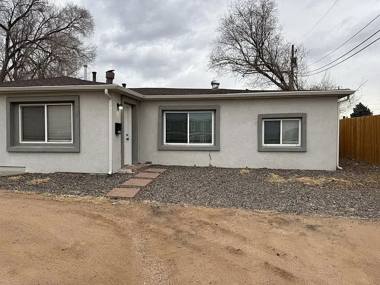 3600 E Uintah St #A — Photo 1