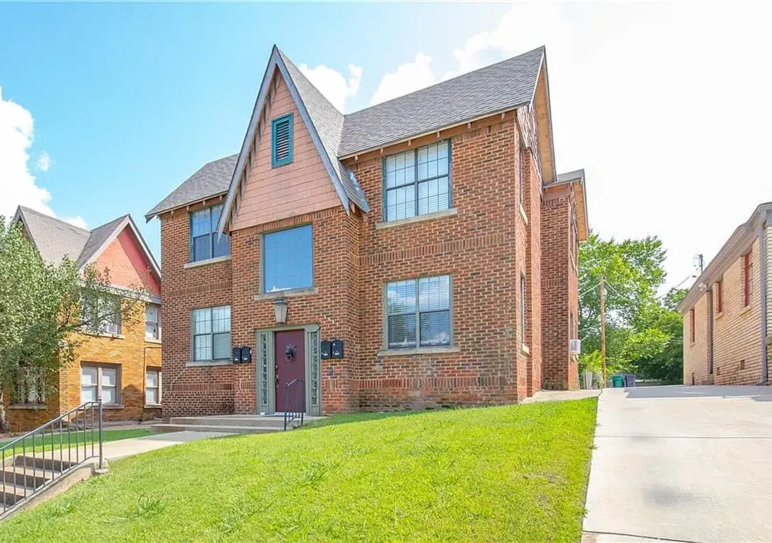 1 Bed 1 Bath in Guernsey Park Pl Addn-steps from the Paseo District — Photo 2