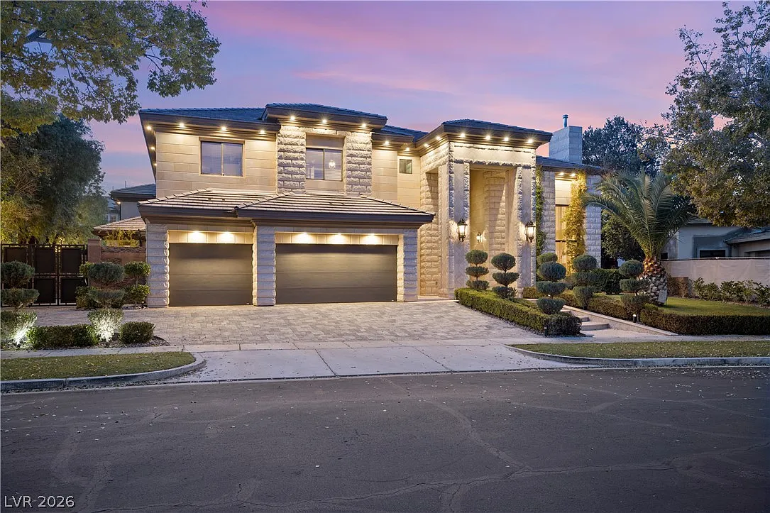 5 bed, 5.5 bath, 5085 sqft, $16,500 — Photo 3