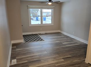 807 S 15th St #807, Chesterton, IN 46304