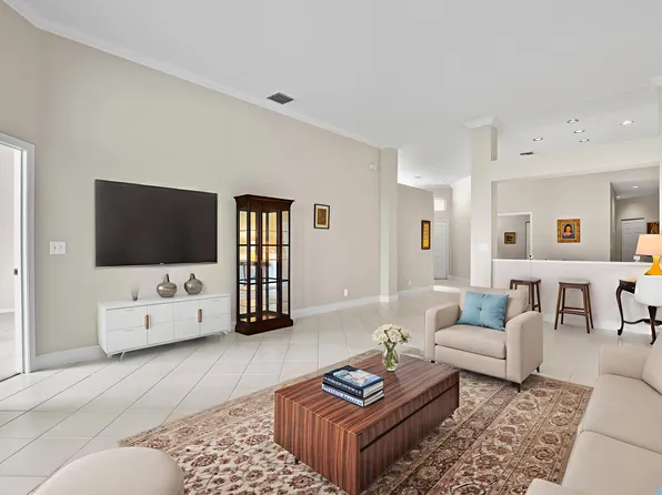 5435 Monterey Circle #G, Delray Beach, FL 33484