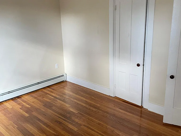 170 Washington St #4 — Photo 17