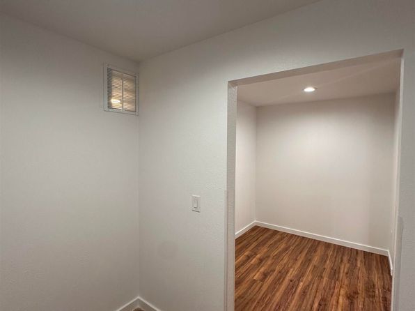 fairbanks-alaska-74487081 picture