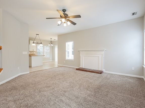 4th image of 117 Misty Crest Cir