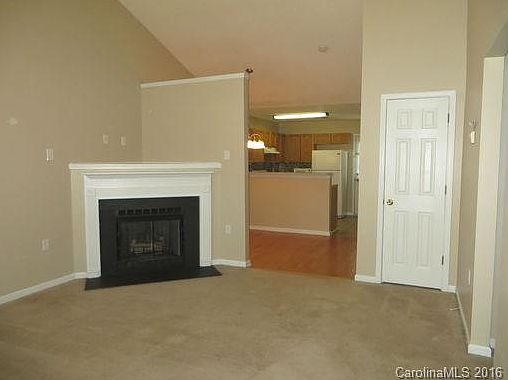 5th image of 457 Lexie Ln #82