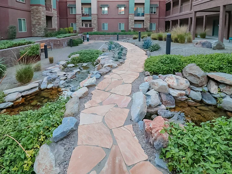 Ascend at Red Mountain — Photo 20