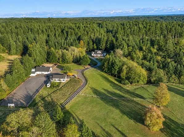 13723 E Victor Road, Gig Harbor, WA 98329
