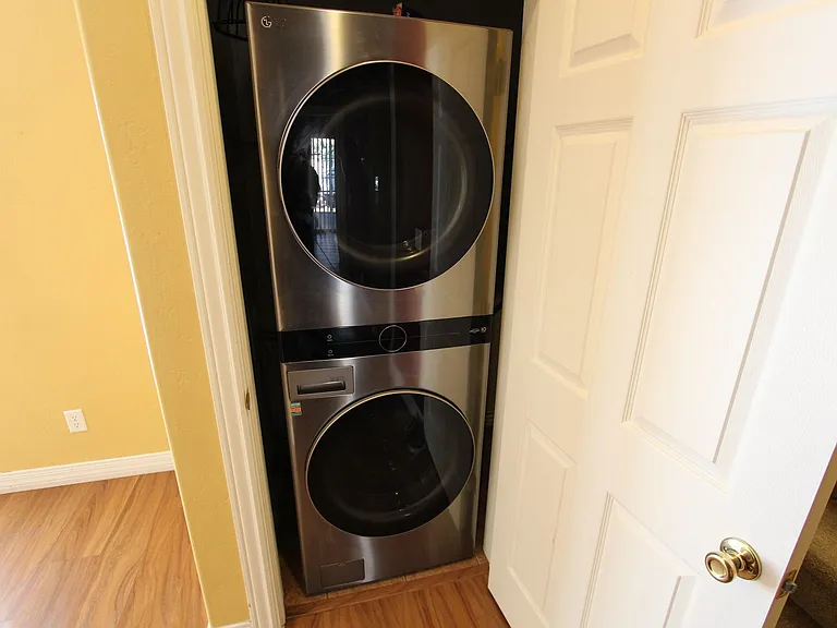 3250 S Litzler Dr — Photo 12