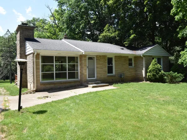 2727 South Waukesha ROAD, West Allis, WI 53227