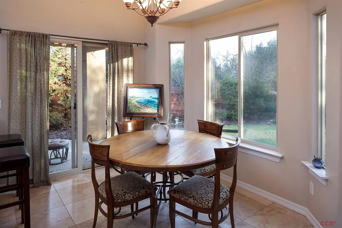 2 bed, 1.5 bath, 1000 sqft, $3,000 — Photo 4