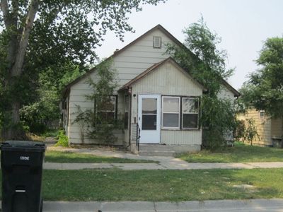 1215 Knight St, Miles City, MT, 59301