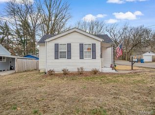3701 Coronado Dr, Alton, IL