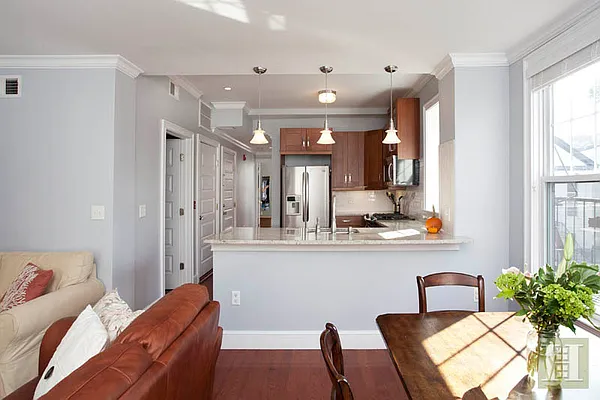 Sold by Halstead Property | media 6