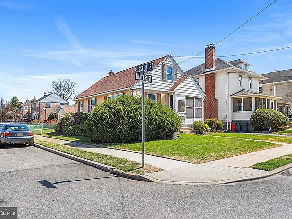 2nd image of 511 Thayer St