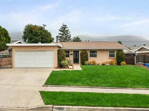 13240 Tripoli Ave, Sylmar, CA 91342