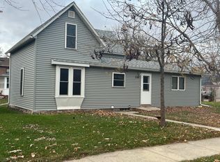 716 9th Ave, Clarkfield, MN 56223