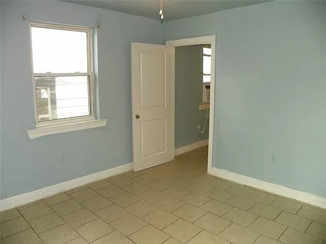 1735 N Tonti St — Photo 5
