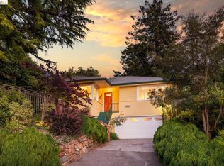 2765 Carisbrook Dr, Oakland, CA 94611