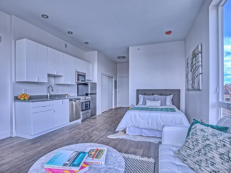 Sloan's Place Apartments — Photo 9