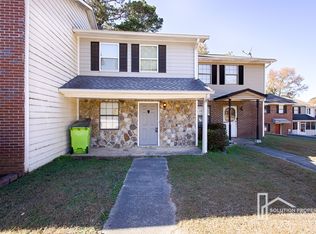 5740 Old Gordon Rd, Mableton, GA 30126