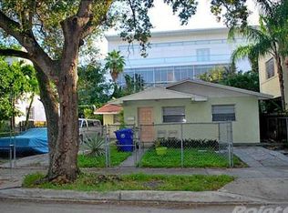 26 NE 42nd St, Miami, FL 33137