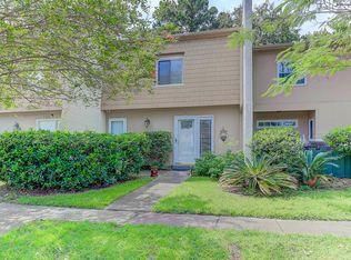 705 Ventura Pl, Mount Pleasant, SC 29464
