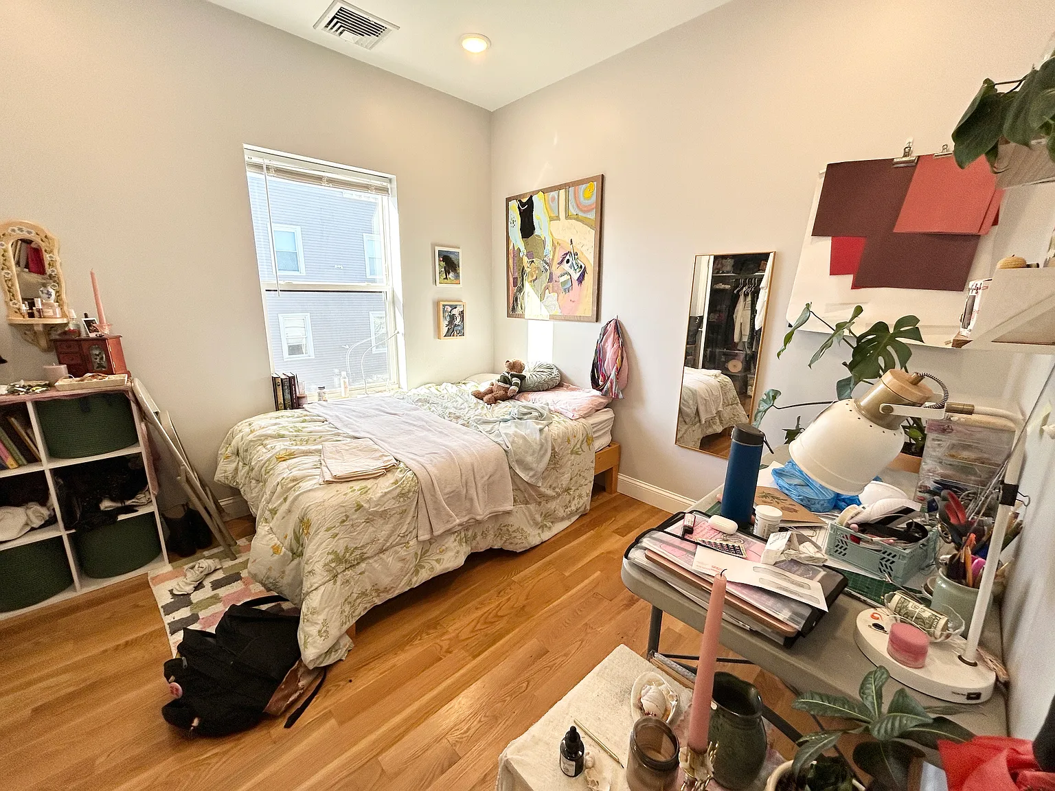3 bed, 9999 sqft, $3,700 — Photo 4