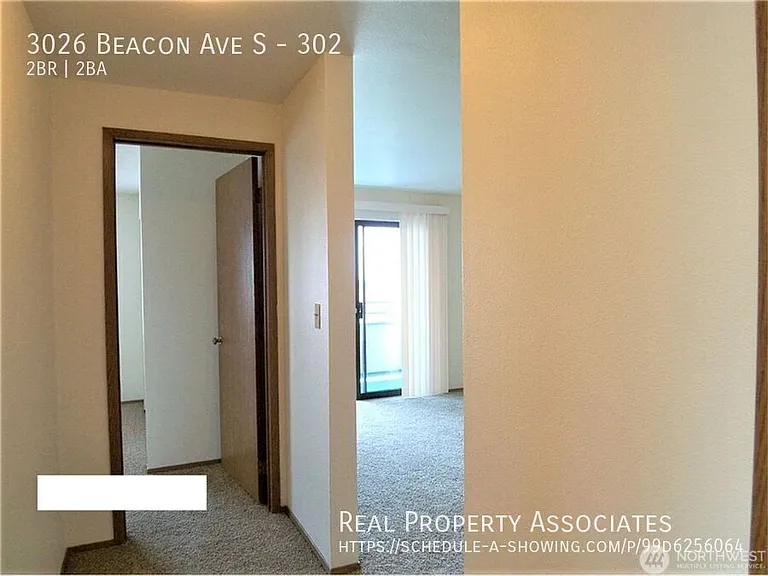 3026 Beacon Ave S #302 — Photo 15