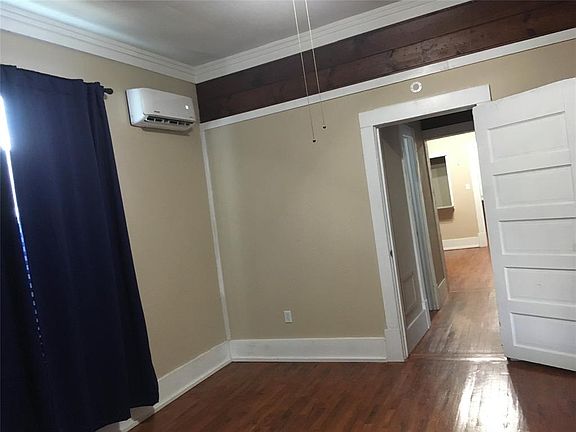 3rd image of 1503 Lagonda Ave