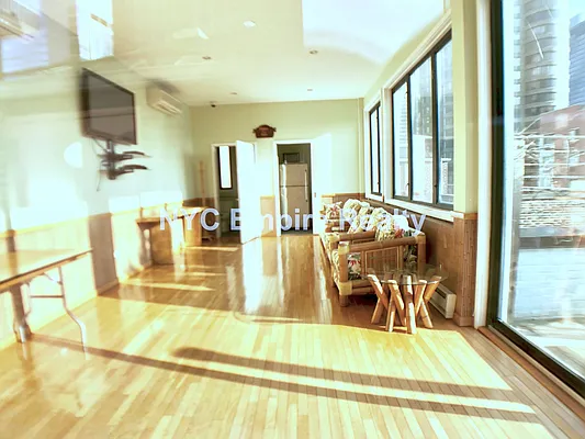 Rented by NYC Empire Realty Inc | media 36