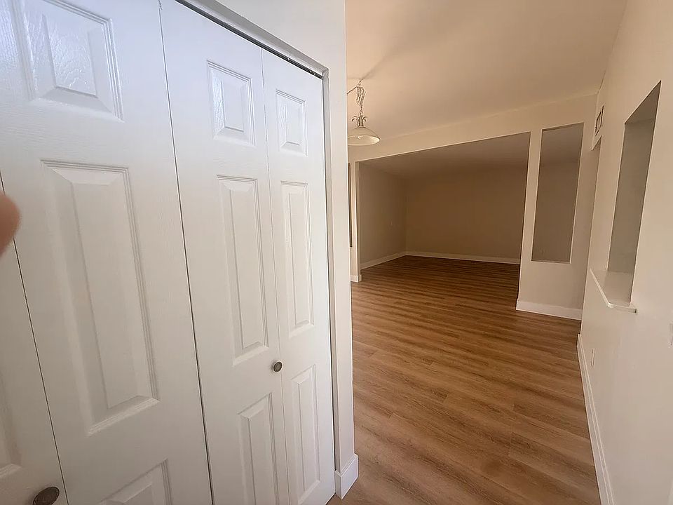 1st image of 485 Del Monte Rd #B