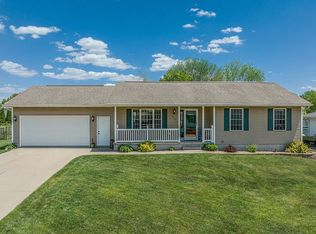 410 Richland Ave, Urbana, IA
