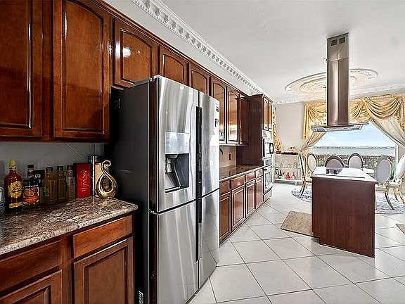 5218 Lake Terrace Ct — Photo 13